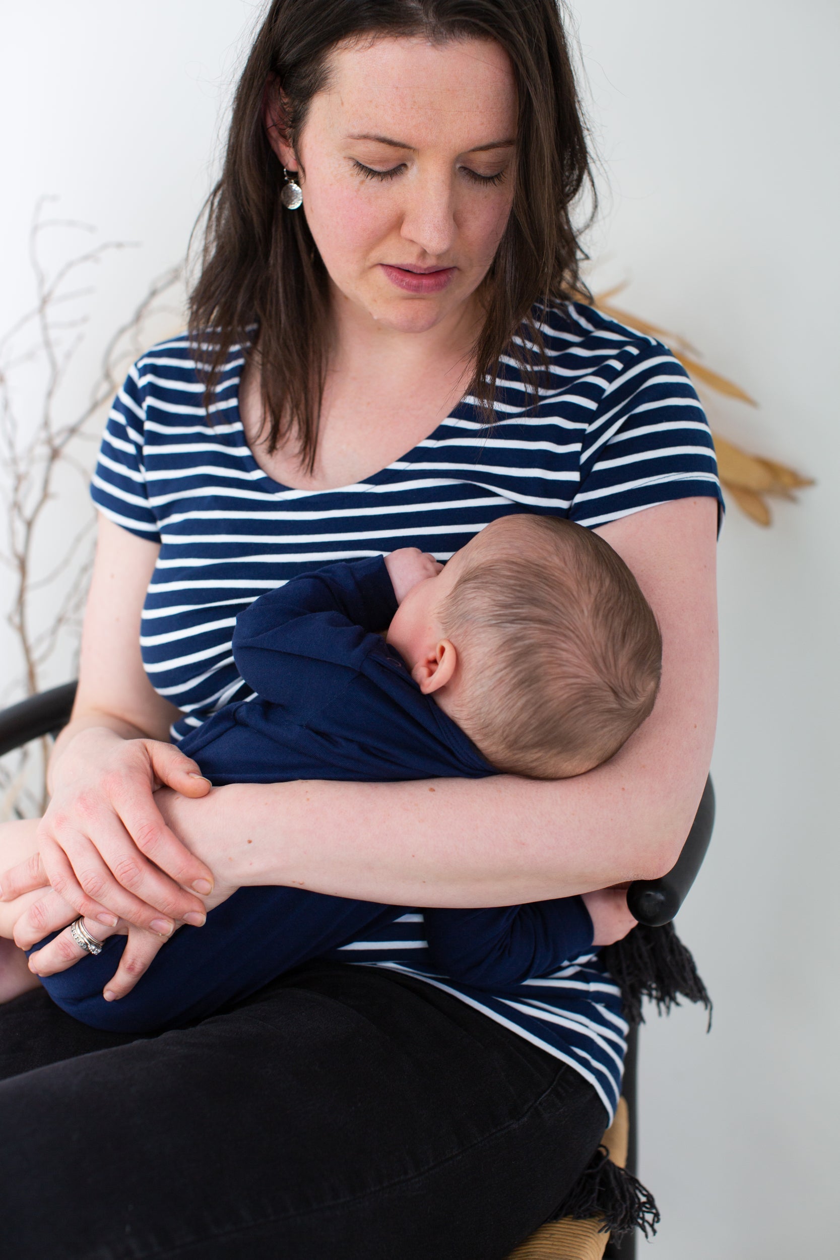 Nursing short sleeve t-shirt - Navy/White Stripes