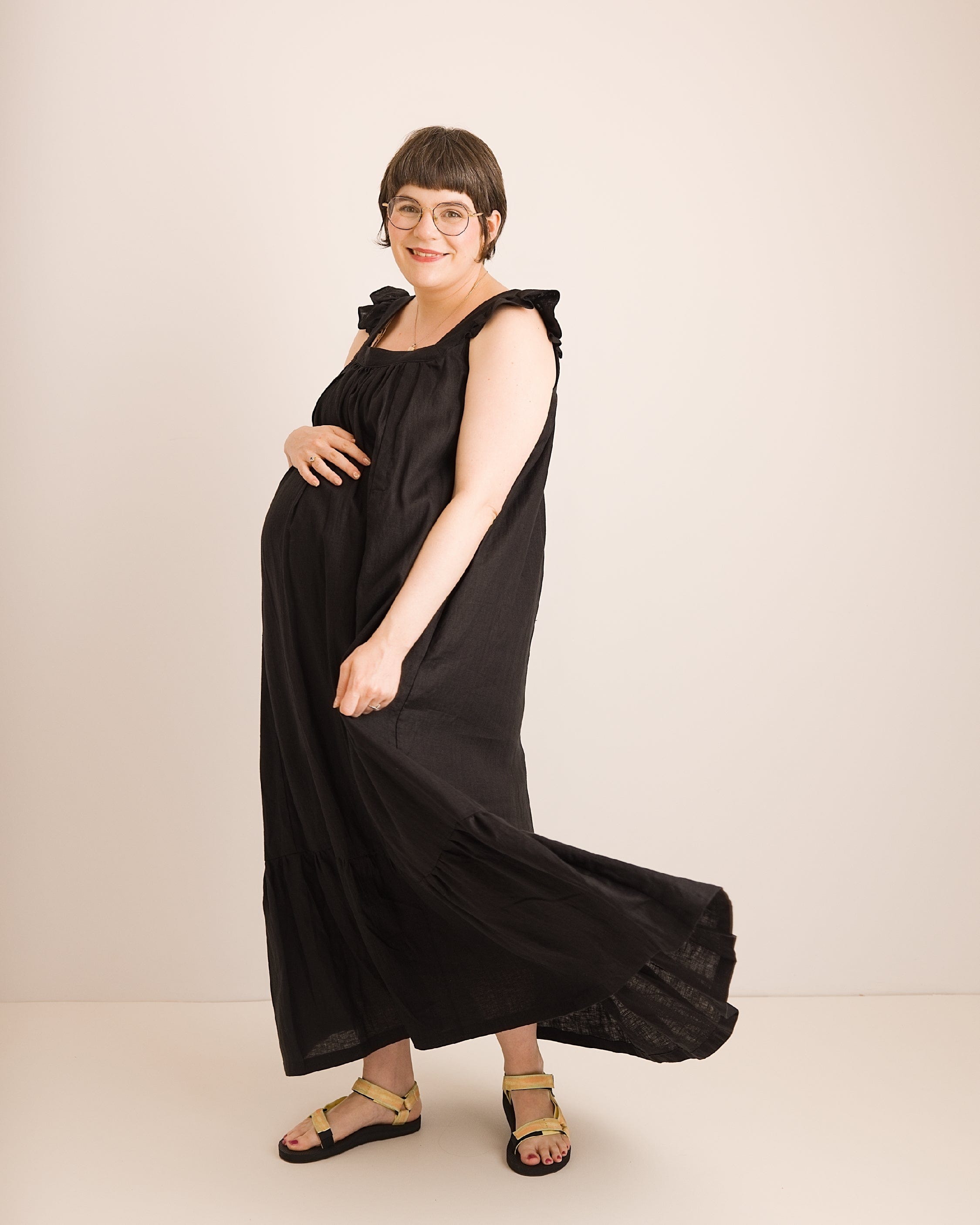 Airi Maxi Dress - Black Linen