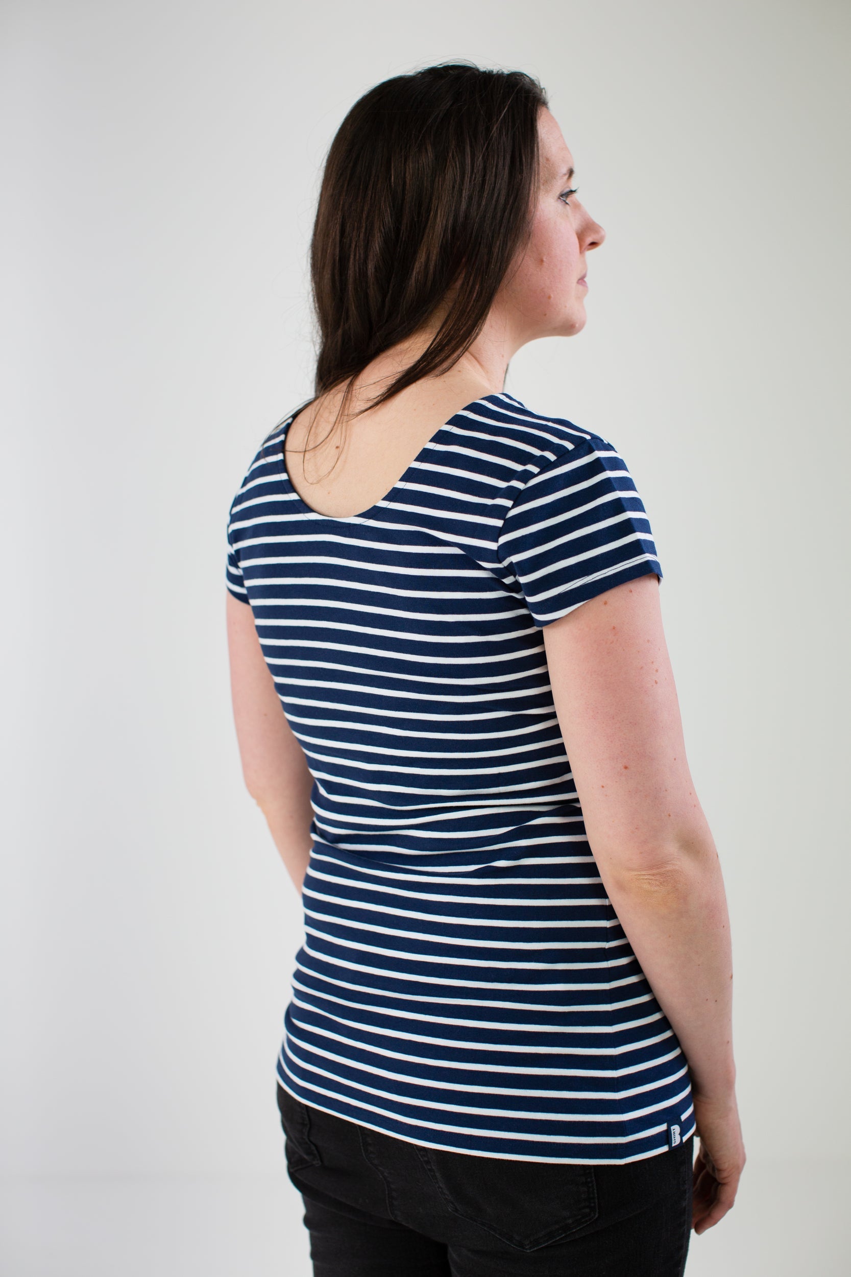 Nursing short sleeve t-shirt - Navy/White Stripes