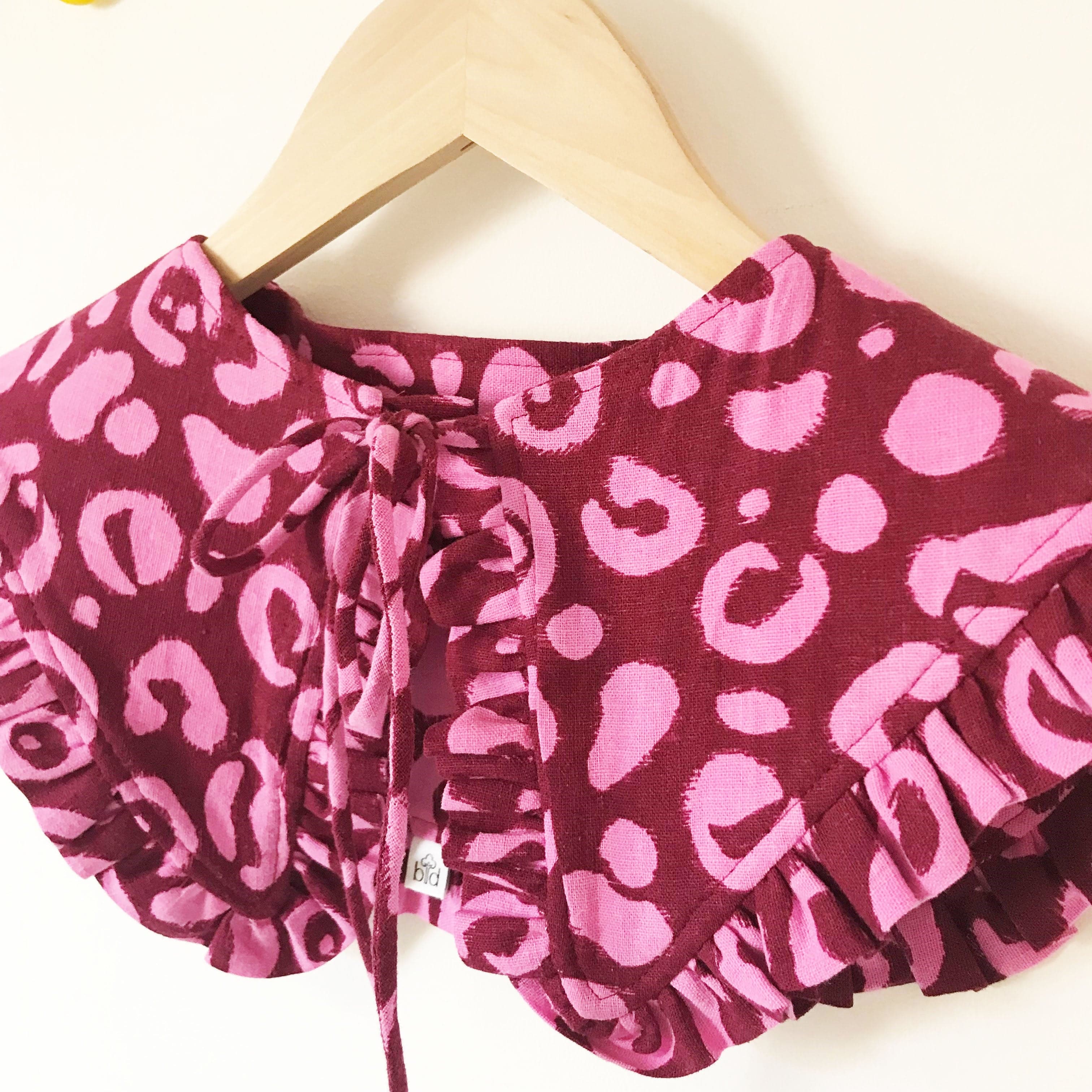 Margot Ruffle Detachable Collar - Pink Leopard Linen